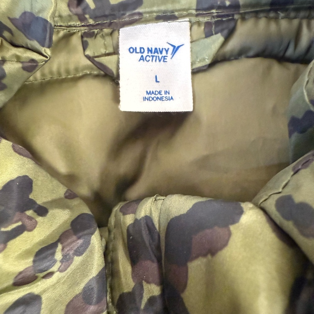 Leopard Print Puffer Jacket - Picture 3 of 3